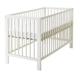 Full Size Crib with Linens